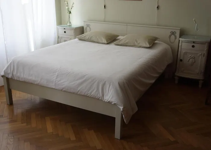 U Obecniho Dvora - Lindasflat - Old Town *