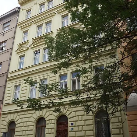 Old Town - Lindasflat - *