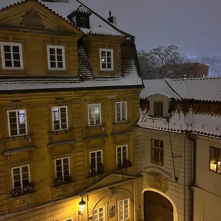 Old Town - Lindasflat -