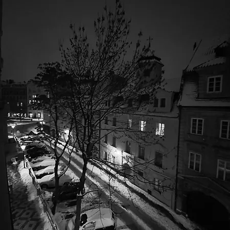 U Obecního Dvora - Lindasflat - Old Town